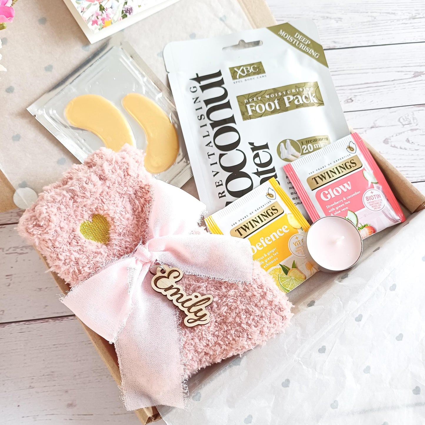 Personalized Spa Gift Box: Fluffy Socks, Tea, Face Mask, Birthday Pamper