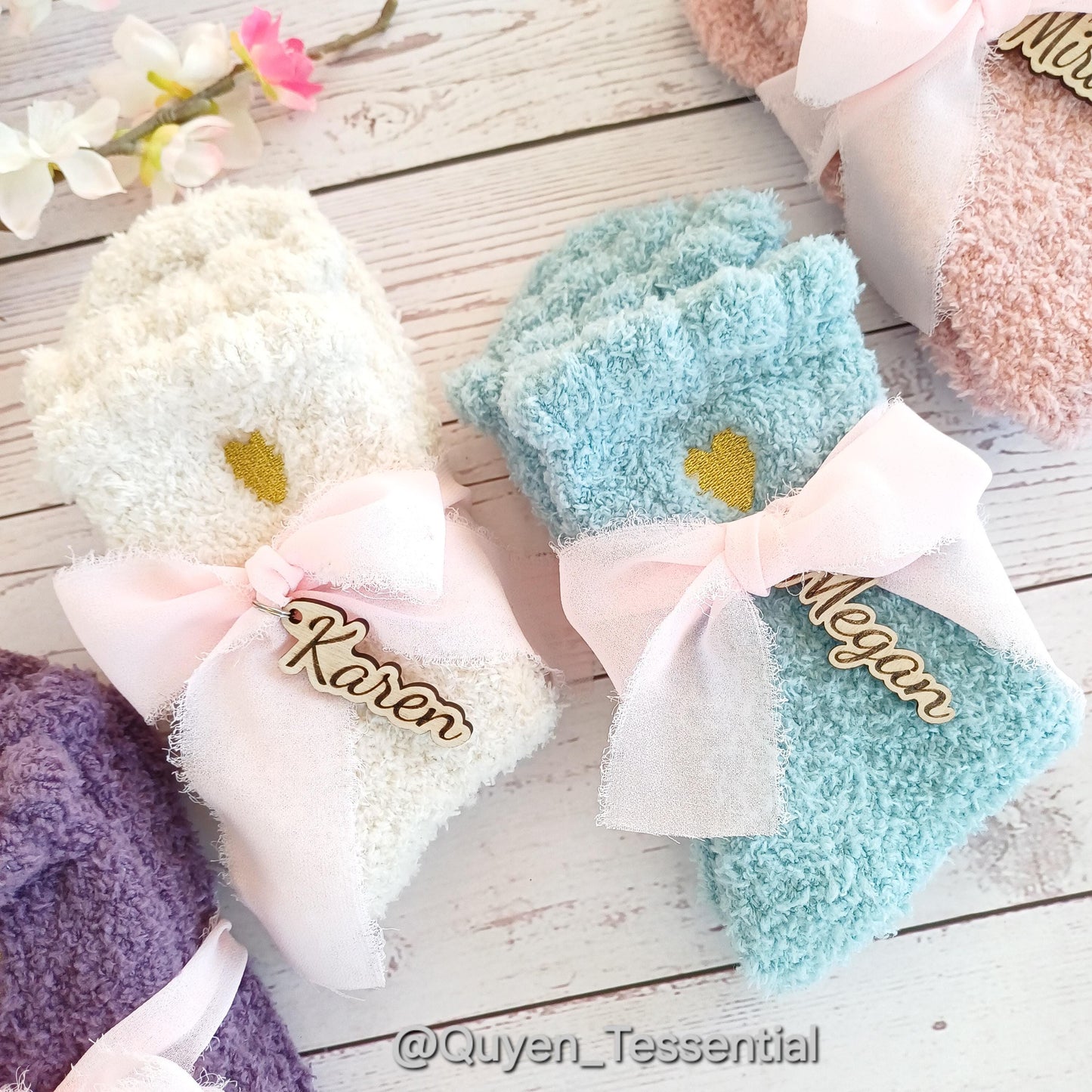 Personalized Spa Gift Box: Fluffy Socks, Tea, Face Mask, Birthday Pamper