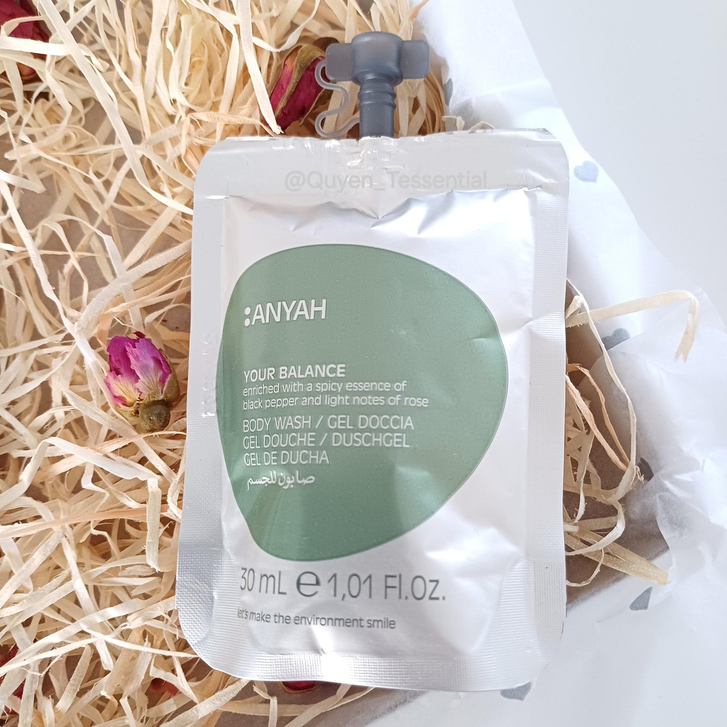 Mini self care gift box: anyah eco spa kit & pocket hug